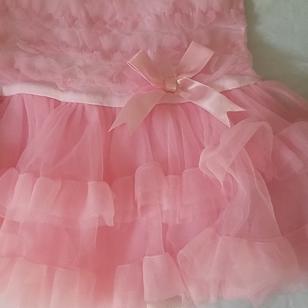 Dress - Picture 3 of 4